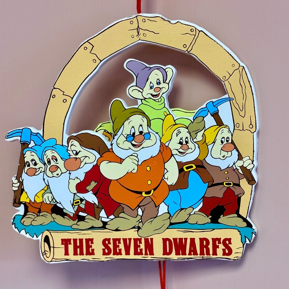 Vintage Disney & Kurt S Adler Snow White & the Seven Dwarfs Wooden Ornament